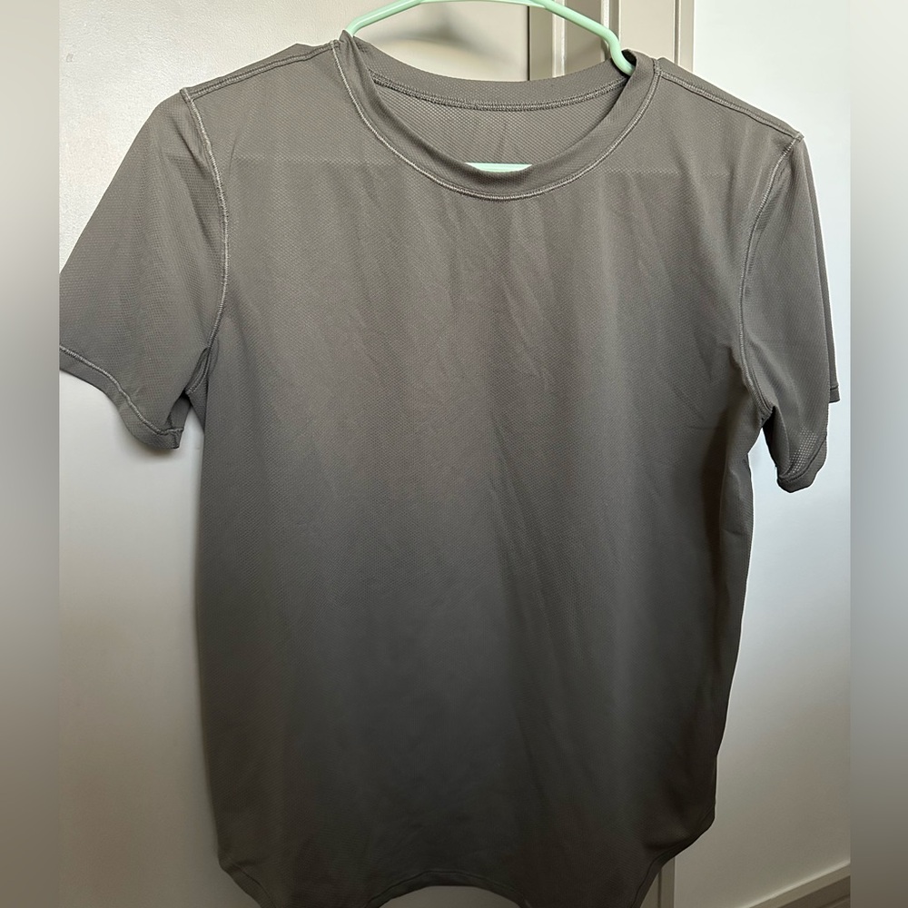 Lululemon Women’s Short Sleeve Training Shirt